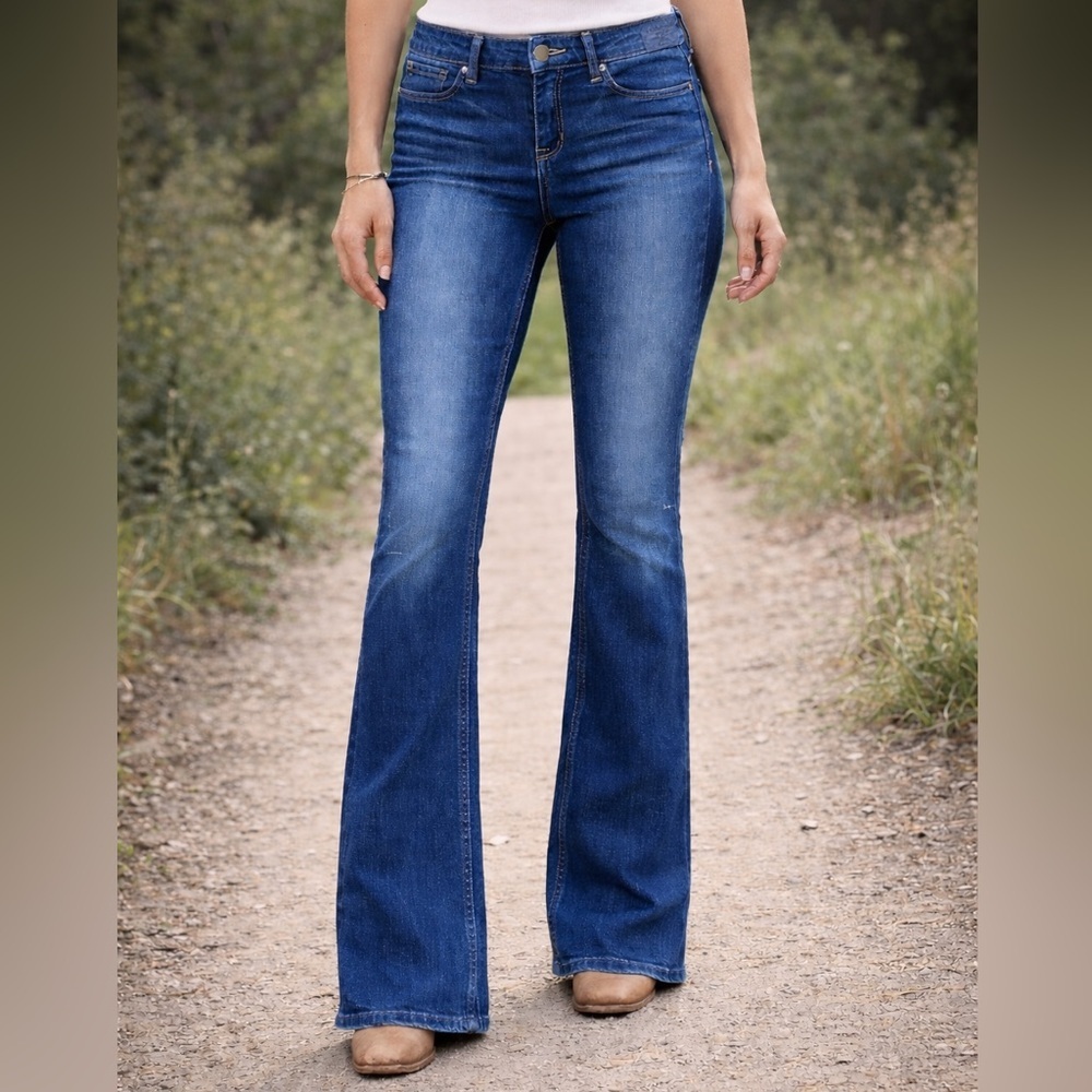 Vintage Y2K Hollister Low-Rise Flare Jeans Dark Wash W29 L33